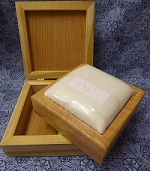  Box with padded lid 12 inches square